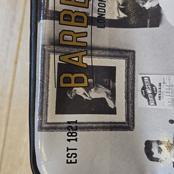 Catseye London Black Barber Shop Gentleman's Grooming Zipper Travel Pouch - Picture 3 of 8